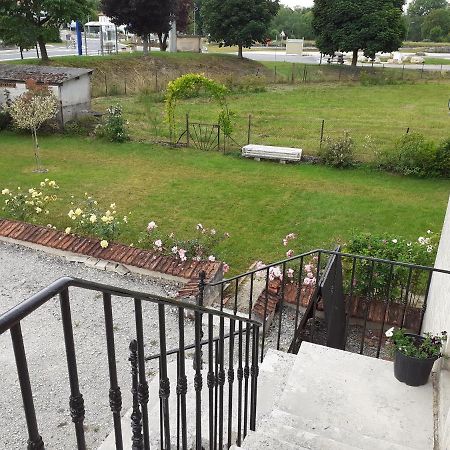 La Maison De Caro Bed & Breakfast Houdelaincourt Bagian luar foto